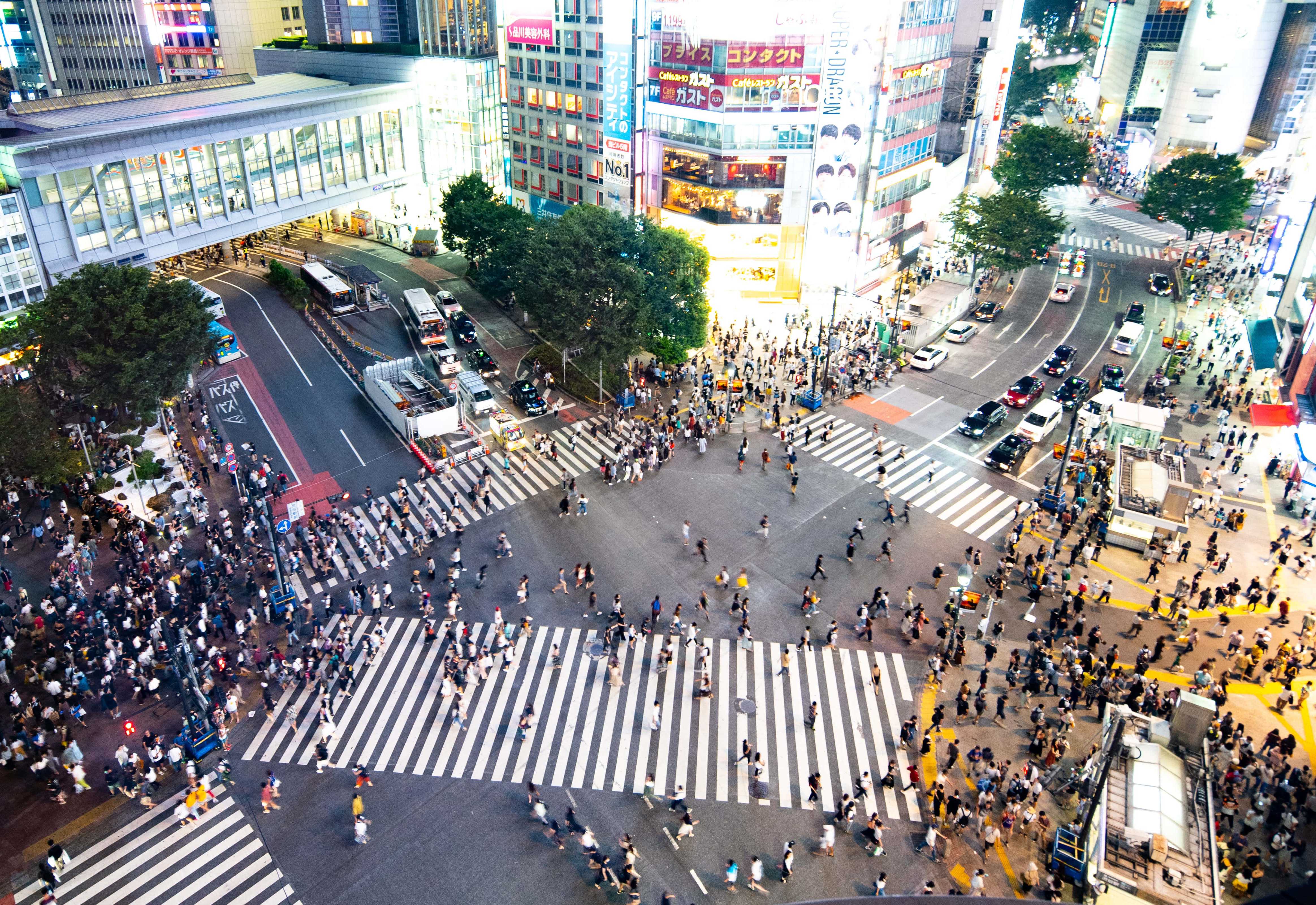 SHIBUYA CROSSING